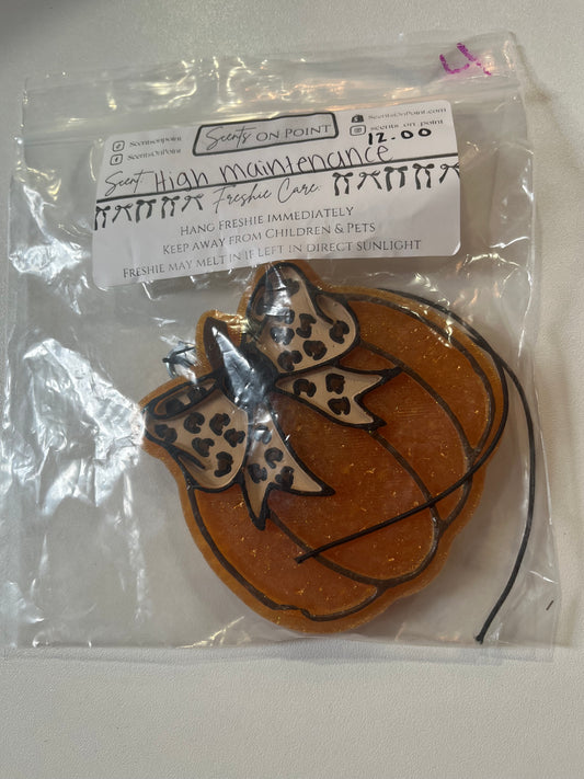 Cheetah pumpkin freshie (high maintenance)