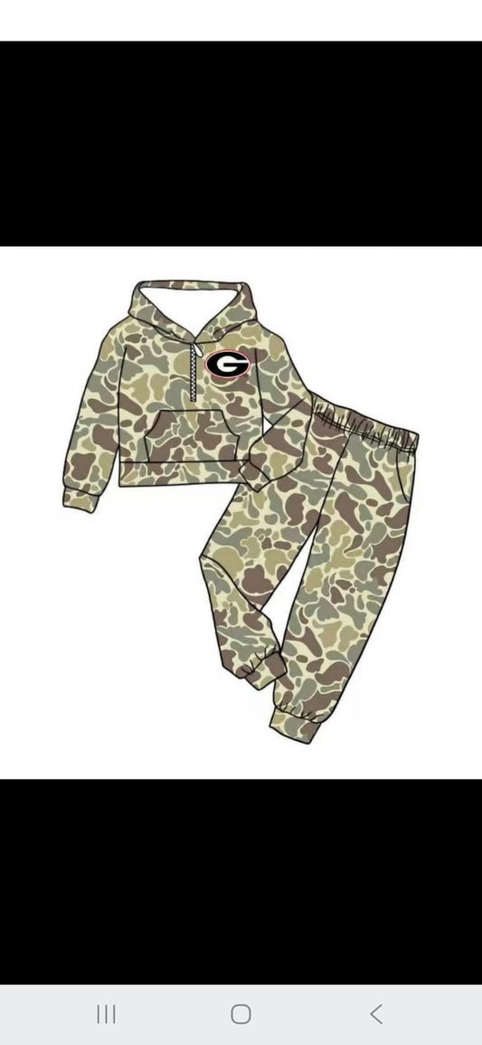 (Kids) PRE ORDER camo sweat suit