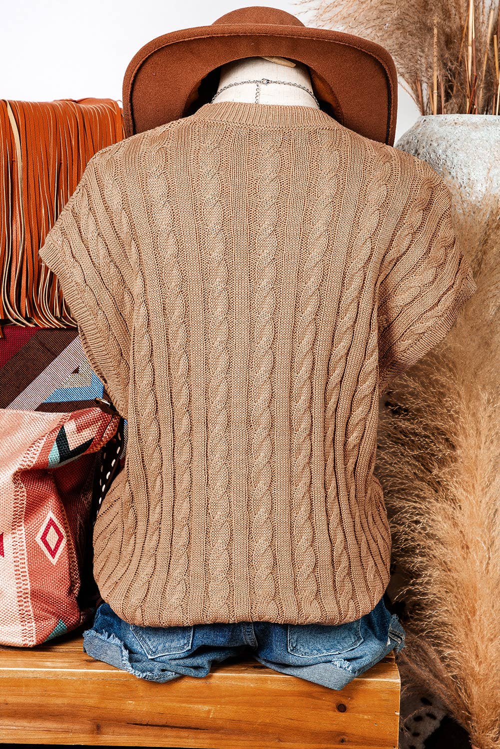 Knitted sweater vest